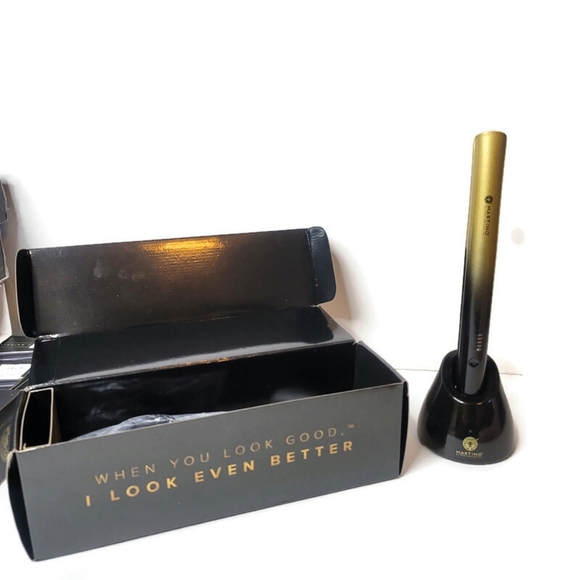 Martino Cartier Paula Abdul no strings attached cordless hair straitner open box - Picture 5 of 10